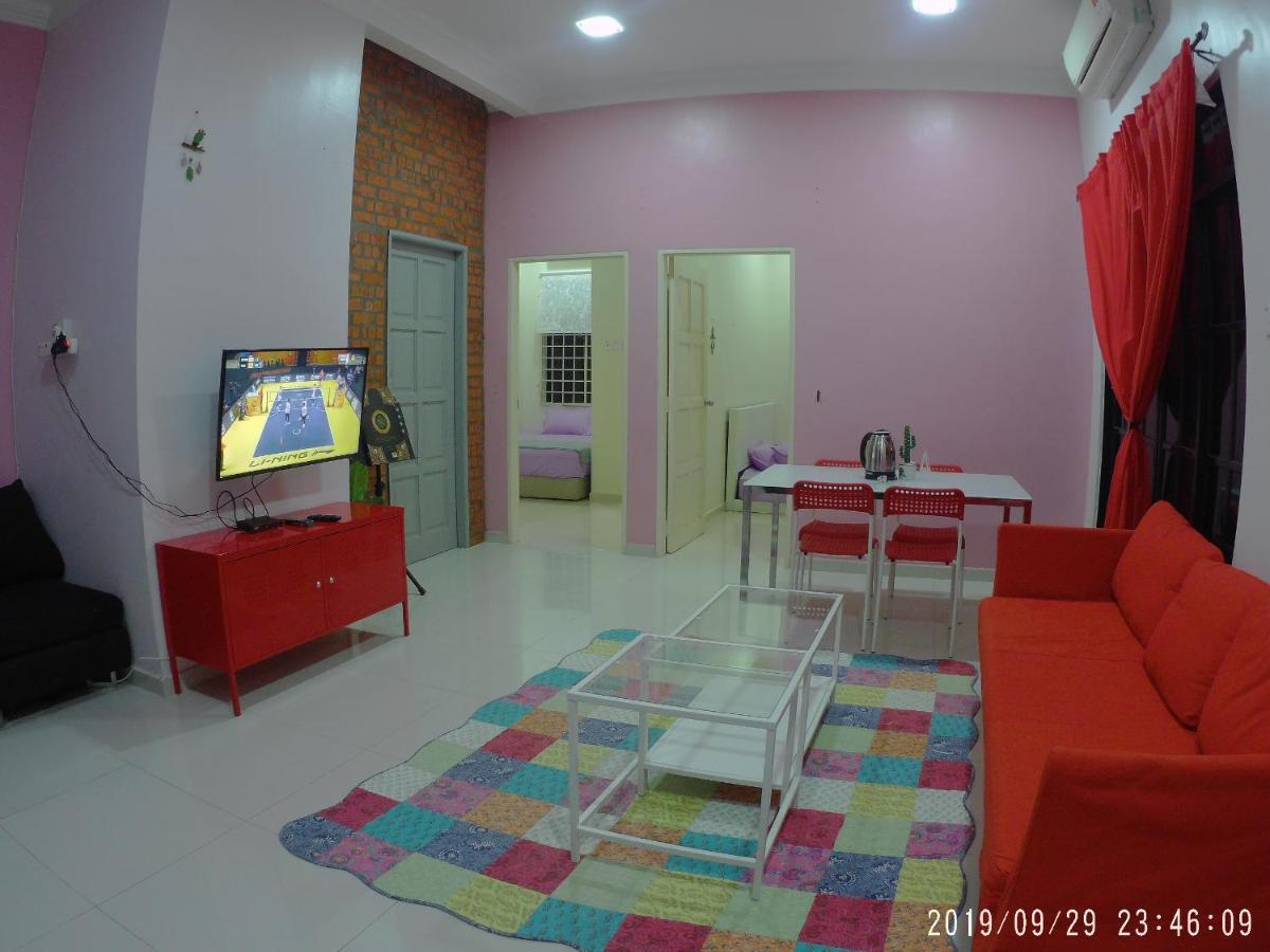 Holiday Homestay Dungun Exterior photo